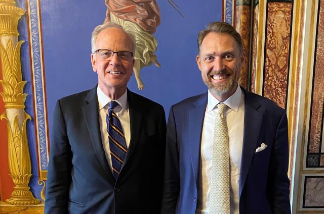 2___cropped_Joby.jpg Image