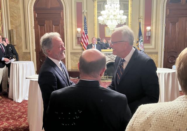 IMG_9053_cropped.jpg Image